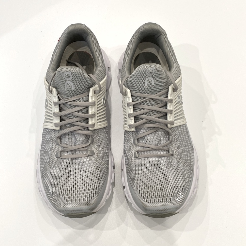 On cloudswift running shoe Sz9